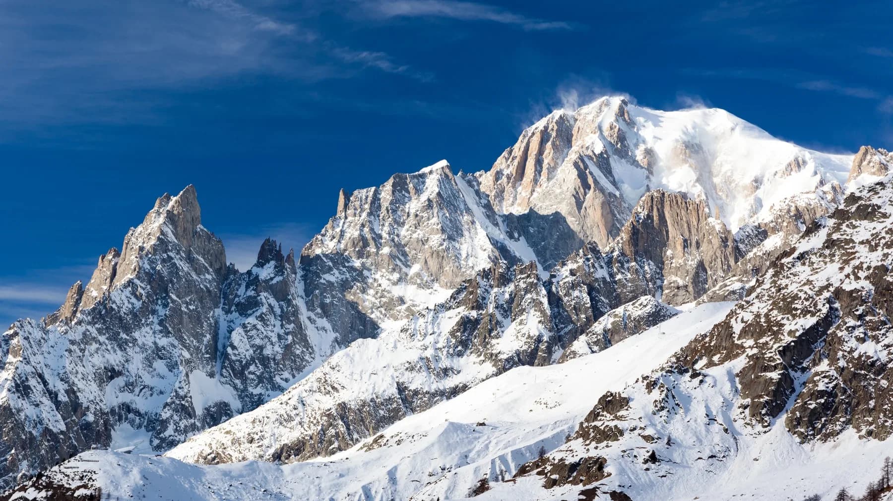 Cseh hegymászó halt meg kőomlás miatt a Mont Blanc-nál