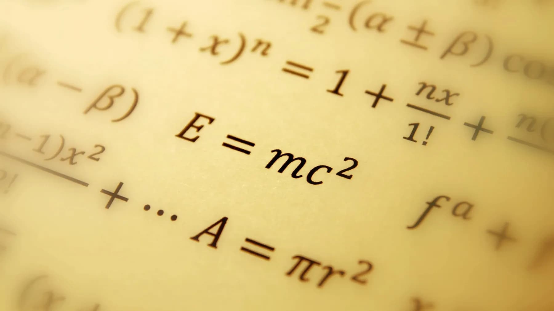 Albert Einstein elmélete